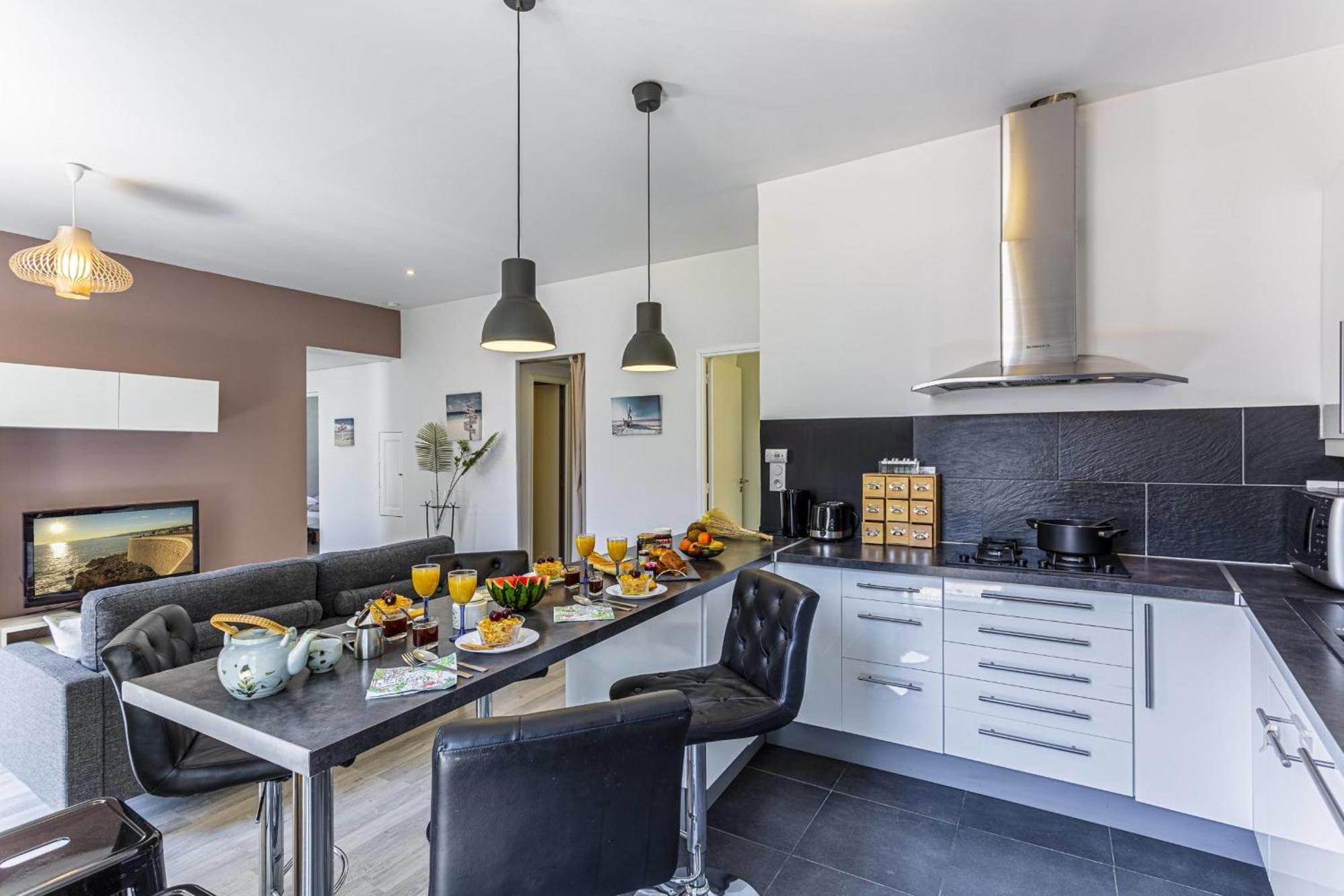 Guisol - Typical Nice 3 Bedroom Ac Near Port Exterior foto
